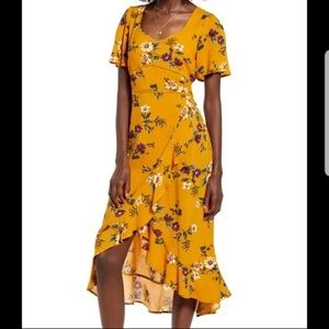 Band of Gypsies Floral Flutter Sleeve Midi Dress M